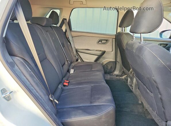5N1BT3AB4PC794748 2023 NISSAN ROGUE White Widok komory silnika