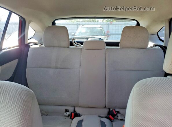 JF2GPADC1GH216103 2016 SUBARU CROSSTREK Бордовый Вид задней части салона