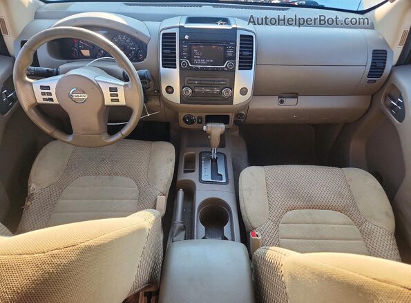 1N6DD0CW6HN756031 2017 NISSAN FRONTIER Белый Вид щитка приборов