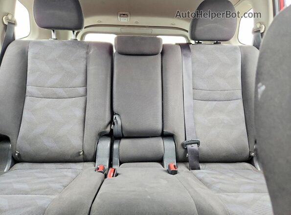 KNMAT2MV1GP717537 2016 NISSAN ROGUE Красный Вид задней части салона