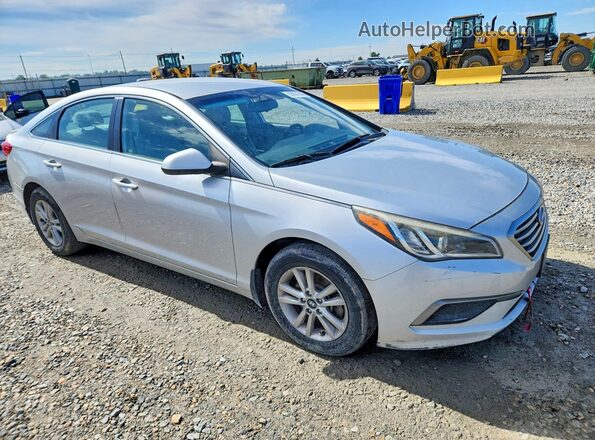 5NPE24AF9GH301518 2016 HYUNDAI SONATA Серебряный Вид спереди