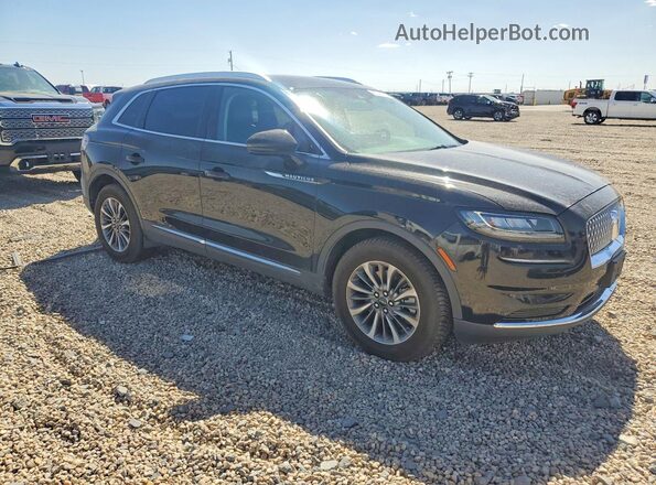 2LMPJ8J92MBL17452 2021 LINCOLN NAUTILUS Black Widok z przodu