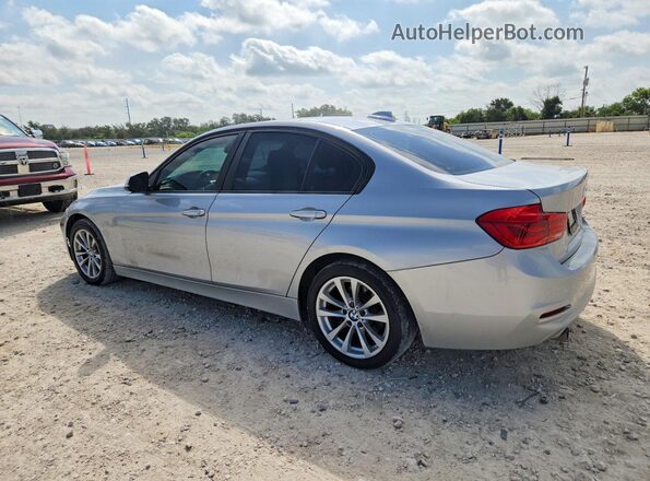 WBA8A9C5XJAH14547 2018 BMW 3 SERIES Silver Rear right