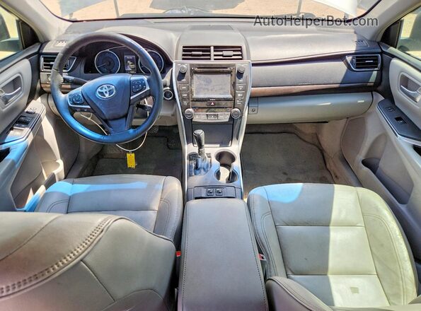 4T1BK1FK2GU571098 2016 TOYOTA CAMRY Silver Vista del cuadro de instrumentos
