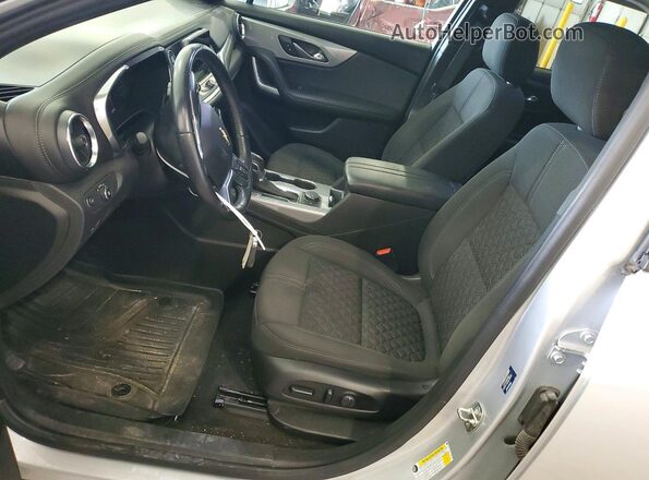 3GNKBCRS2LS650235 2020 CHEVROLET BLAZER Silver Dashboard view