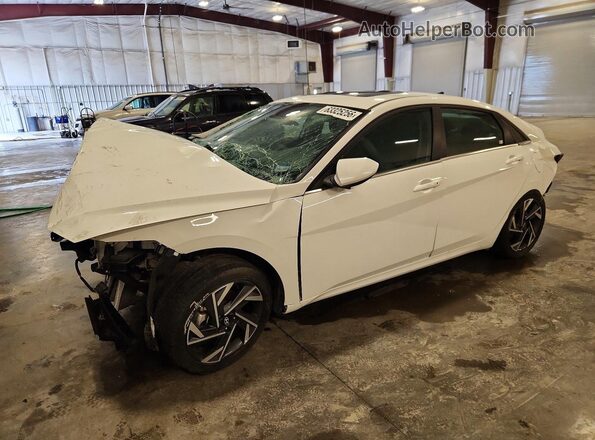 KMHLS4DG7SU988021 2025 HYUNDAI ELANTRA White Trasero izquierdo