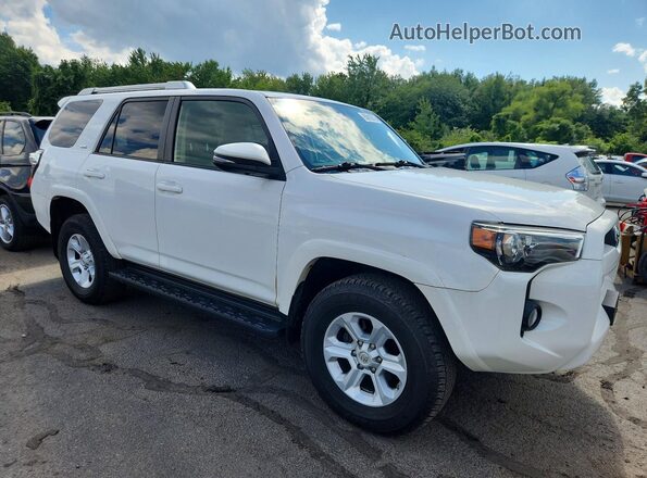 JTEBU5JR4G5388396 2016 TOYOTA 4RUNNER White Вид спереду