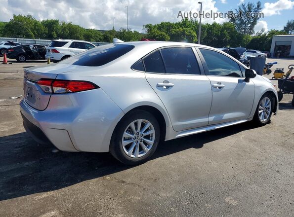 5YFB4MDE0RP162885 2024 TOYOTA COROLLA Silver Front right