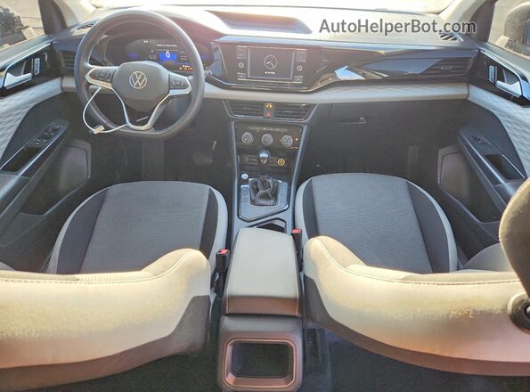 3VVCX7B2XPM362491 2023 VOLKSWAGEN TAOS Silver ხელსაწყოთა პანელის ხედი