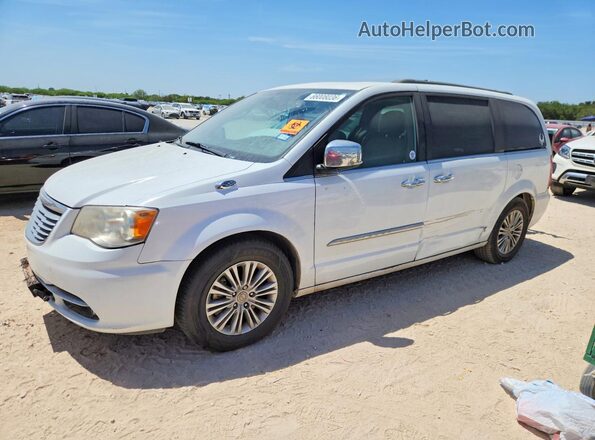 2C4RC1CG7GR207059 2016 CHRYSLER TOWN White Rear left