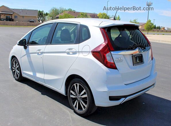 3HGGK5H80KM731139 2019 HONDA FIT White Vista frontal