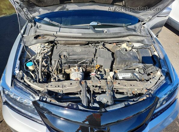 19UDE2F79HA003988 2017 ACURA ILX Серебряный Вид подкапотного пространства