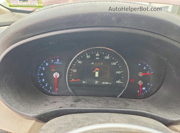 5XYPGDA5XHG240299 2017 KIA SORENTO Burgundy Vista de los asientos traseros
