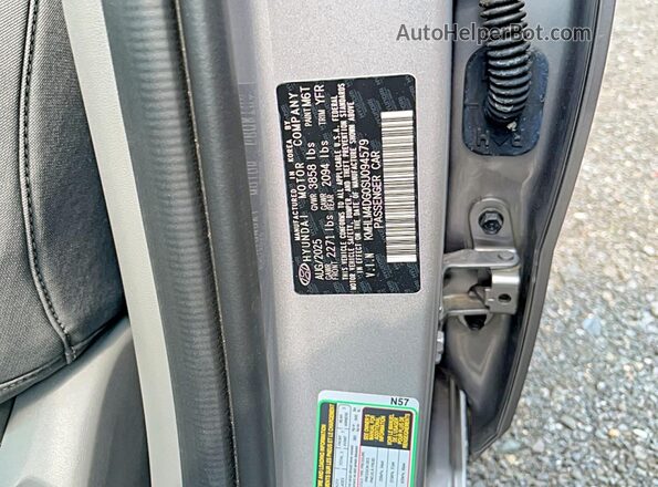 KMHLM4DG0SU094579 2025 HYUNDAI ELANTRA Серебряный Вид задней части салона