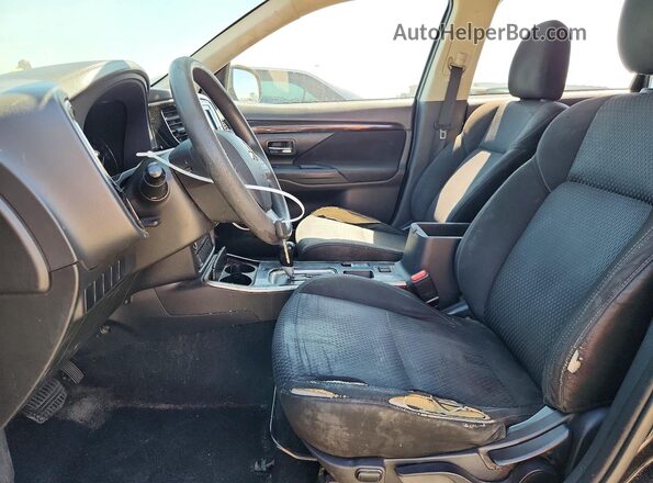 JA4AD2A38LZ012064 2020 MITSUBISHI OUTLANDER Черный Вид панели приборов