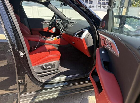 5YM23CS06S9Z98899 2025 BMW XM Black Widok z tyłu
