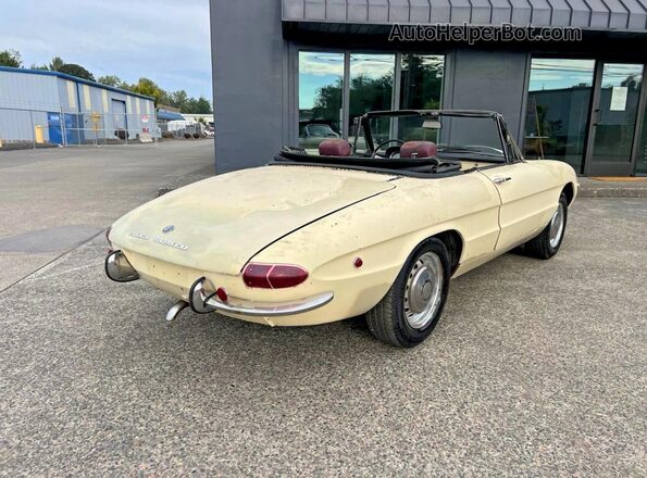 AR1480400 1969 ALFA ROMEO DUETTO Beige Front view