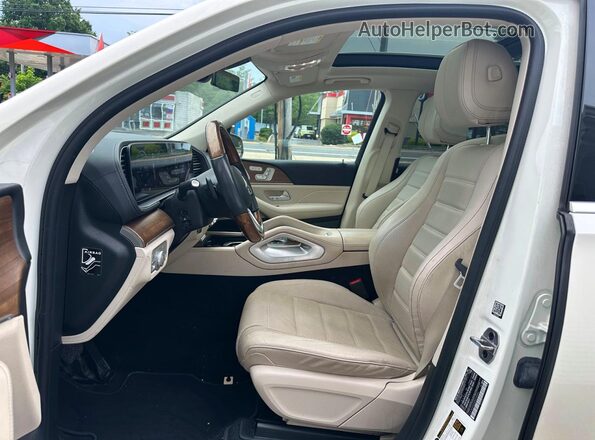 4JGFB4KB6NA606846 2022 MERCEDES-BENZ GLE Белый Вид щитка приборов
