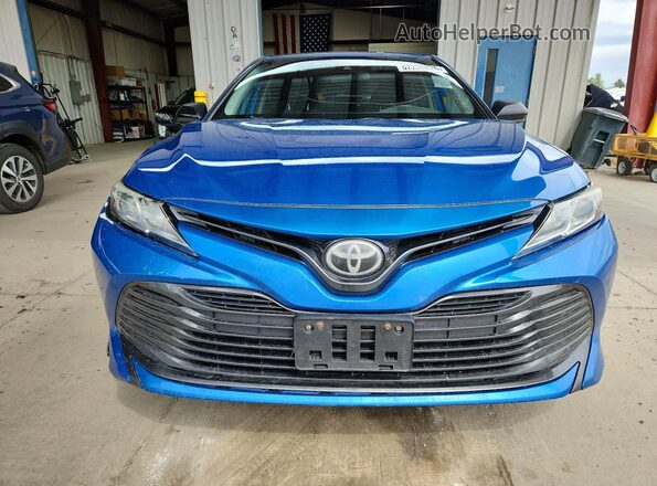 4T1B11HK6KU235852 2019 TOYOTA CAMRY Blue Widok z tyłu