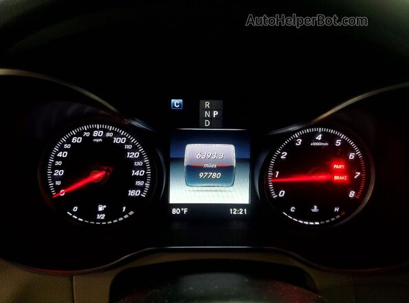 WDC0G4KB6JV090982 2018 MERCEDES-BENZ GLC-CLASS White Widok tylnych siedzeń