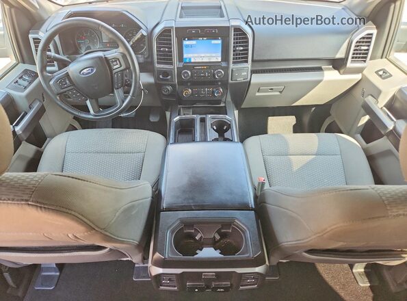 1FTEW1C51KFB00352 2019 FORD F150 Black Widok zestawu wskaźników