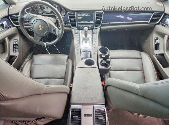WP0AD2A72GL040623 2016 PORSCHE PANAMERA Charcoal ხელსაწყოთა პანელის ხედი