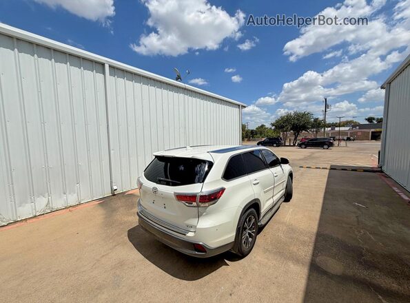 5TDKKRFH9GS155738 2016 TOYOTA HIGHLANDER White Դիմացի տեսք