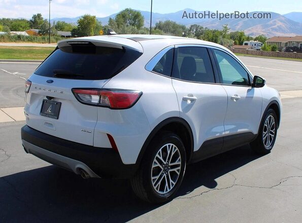 1FMCU9H68NUA82523 2022 FORD ESCAPE White Przód prawy