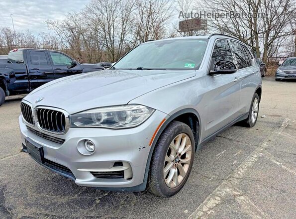 5UXKR2C59GOR69371 2016 BMW X5 Silver Tył prawy