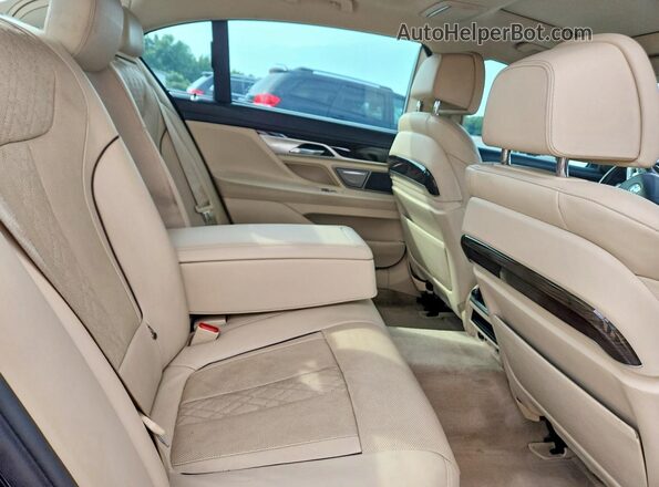 WBA7E2C52GG714486 2016 BMW 7 SERIES Blue Rear interior view