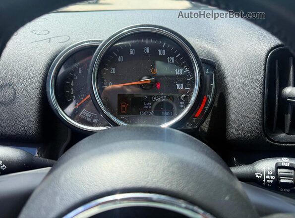 WMZYV5C57K3F58196 2019 MINI COOPER Green Widok deski rozdzielczej