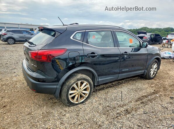 JN1BJ1CR6JW287206 2018 NISSAN ROGUE Black Przód prawy