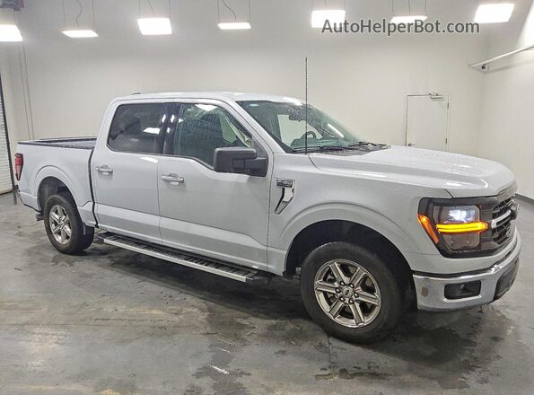 1FTEW3KP9SKE55811 2025 FORD F150 White Widok z przodu