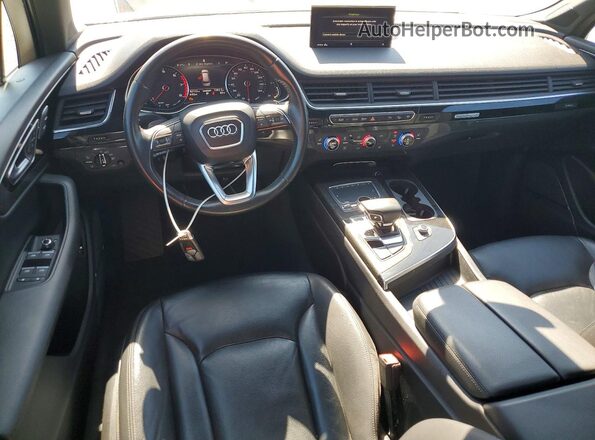 WA1LAAF74JD019630 2018 AUDI Q7 White Instrument cluster view