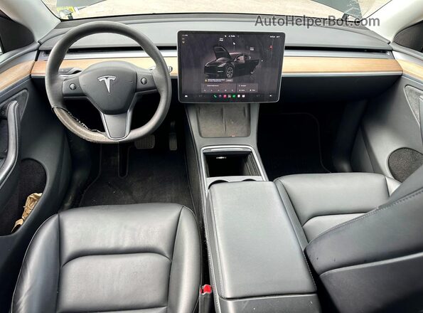 7SAYGDEE4RA238488 2024 TESLA MODEL Black Front interior view