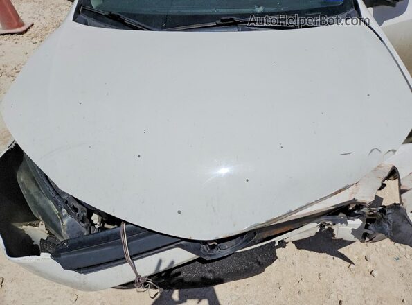 2T1BURHE2HC922207 2017 TOYOTA COROLLA White ძრავის განყოფილების ხედი
