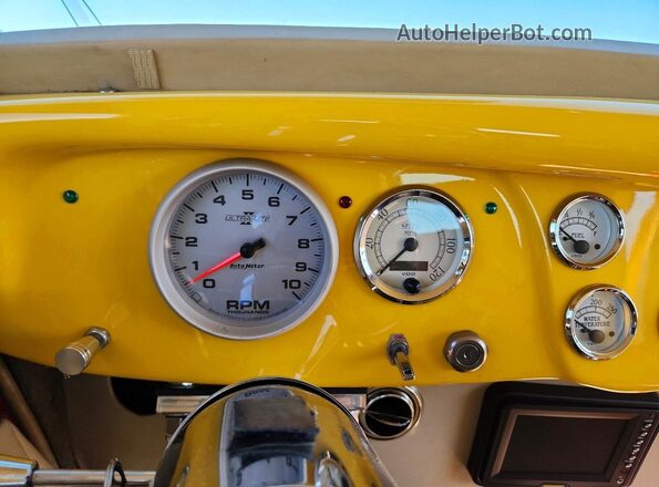 18909942 1934 FORD UNKNOWN Two Tone Instrument cluster view