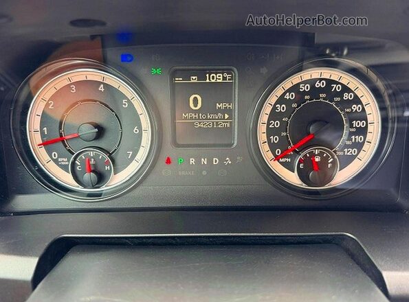 1C6RR7TT6MS521432 2021 RAM 1500 White უკანა სავარძლების ხედი
