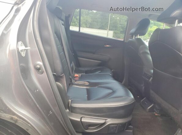 5TDKDRAH1PS003020 2023 TOYOTA HIGHLANDER Gray Vista interior trasera