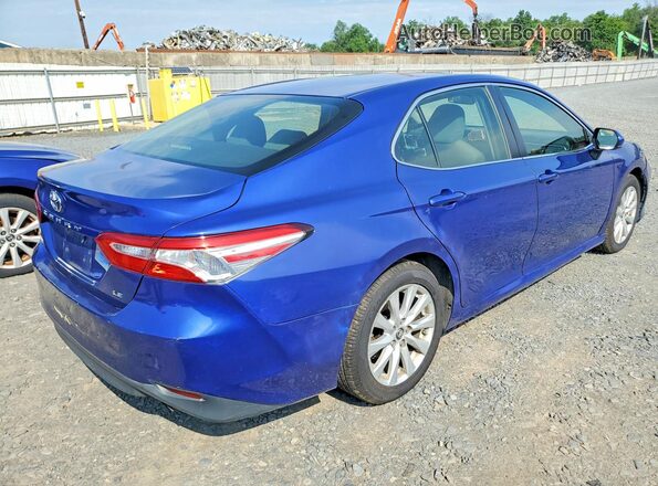 JTNB11HK0J3011187 2018 TOYOTA CAMRY Синий Передняя правая четверть