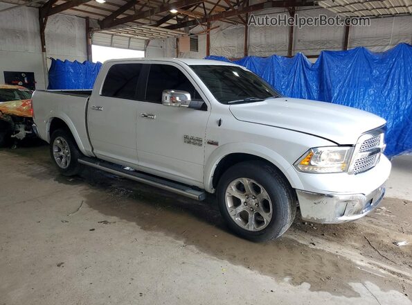 1C6RR7NT3JS221100 2018 RAM 1500 White Front view