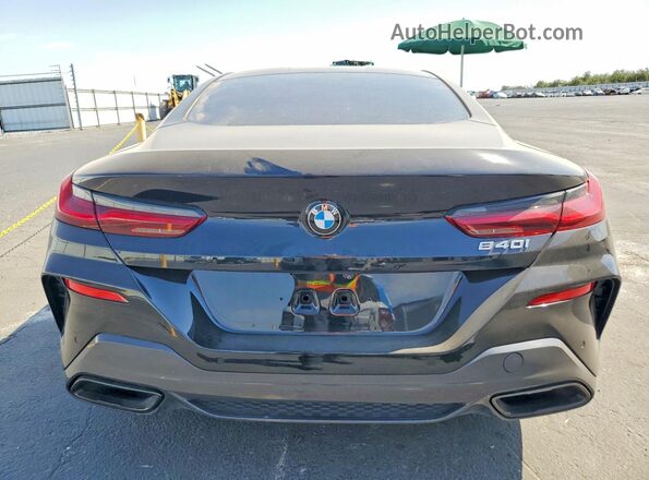 WBAAE2C01LCD01392 2020 BMW 8 SERIES Черный Вид салона спереди