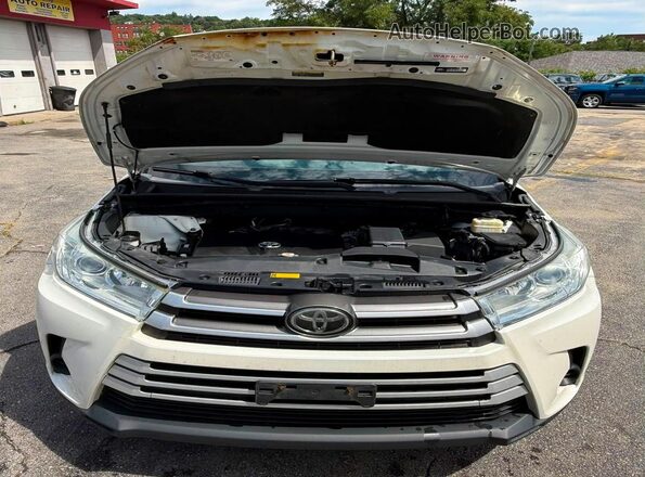 5TDBZRFH9HS481326 2017 TOYOTA HIGHLANDER White Vista trasera
