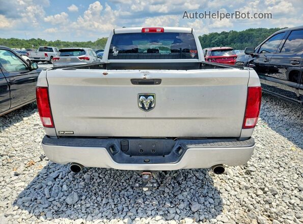 1C6RR6FT9HS655461 2017 RAM 1500 White Widok wnętrza z przodu