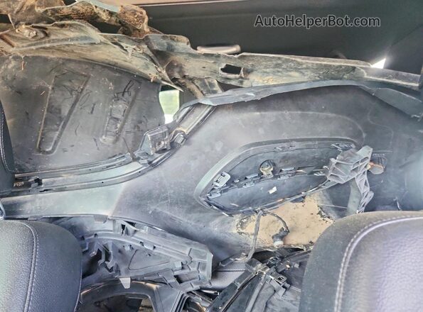 4JGDA5HB8JB090582 2018 MERCEDES-BENZ GLE Gray უკანა სალონის ხედი