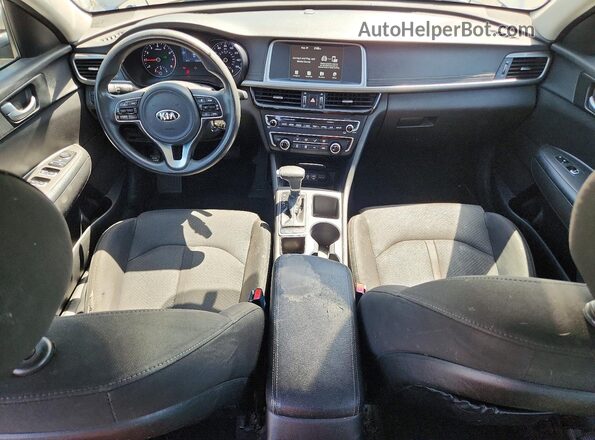 5XXGT4L34JG198455 2018 KIA OPTIMA Золотой Вид щитка приборов