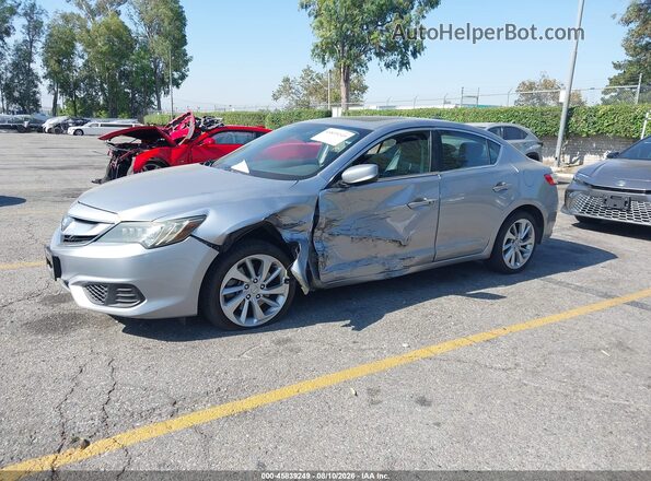 19UDE2F32HA008818 2017 ACURA ILX Silver Vista tres cuartos delantera izquierda