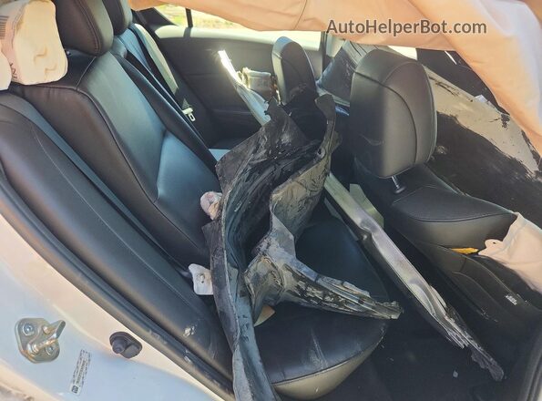 19UDE2F37GA018839 2016 ACURA ILX White Widok tylnych siedzeń
