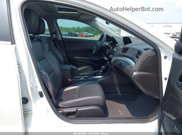 19UDE2F37HA015957 2017 ACURA ILX White Front interior view
