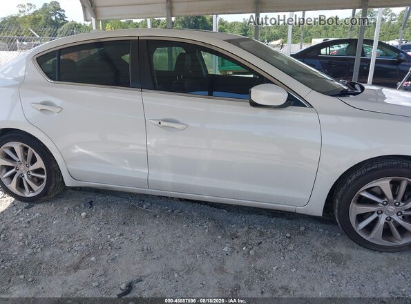 19UDE2F38GA011284 2016 ACURA ILX White Widok wnętrza z tyłu